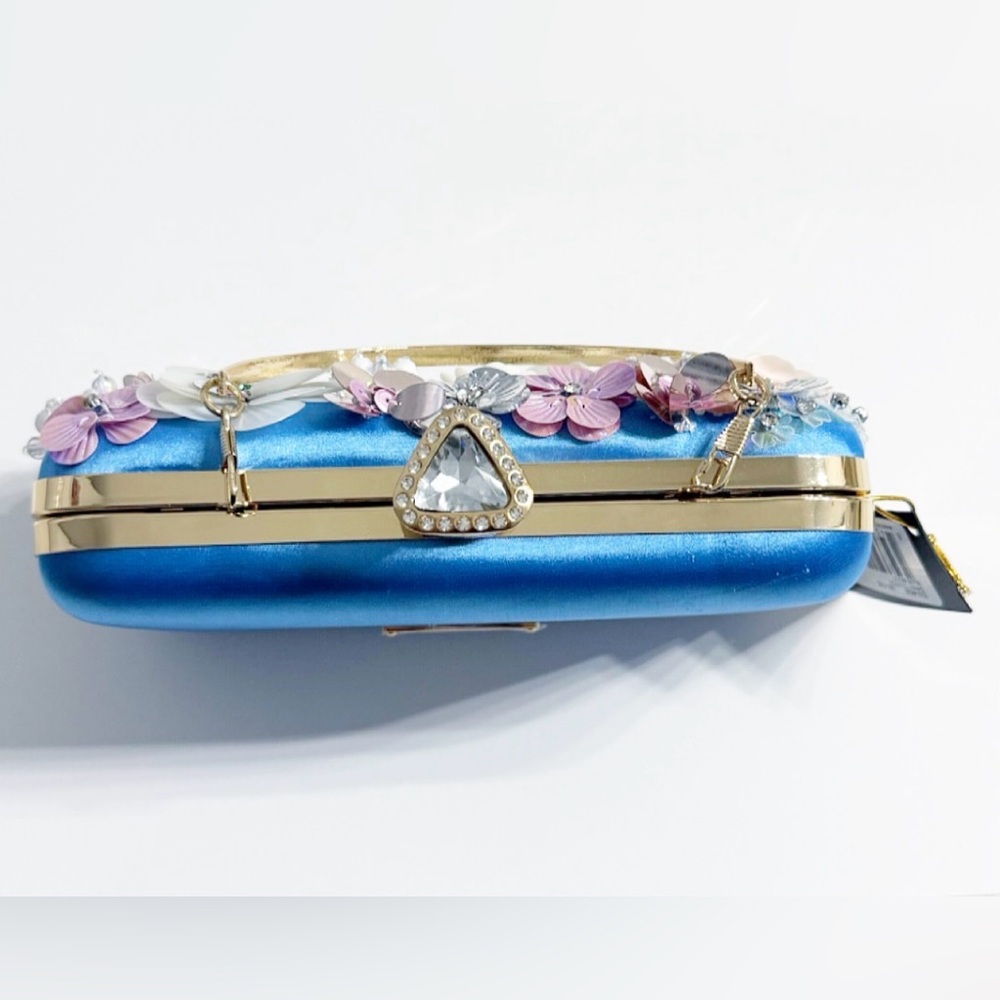 Bebe Blue Satin Floral Embellished Daisy Clutch w/ Chain Strap | NWT - Picture 10 of 14